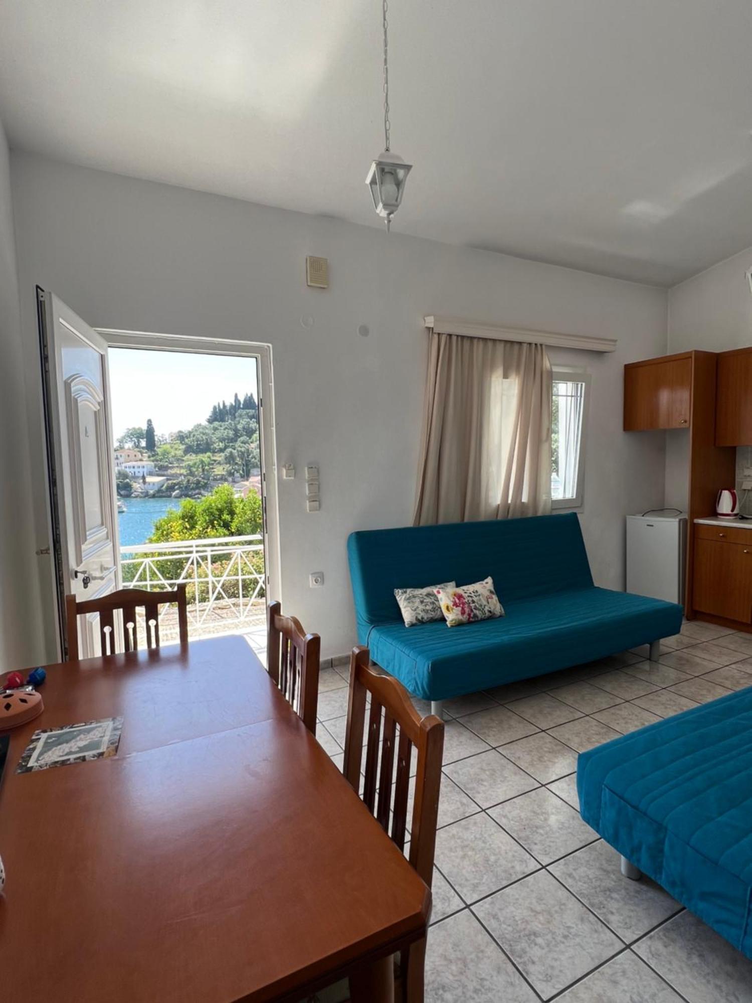 Aronis Spyros Panoramic Seaview Apartments Longós 객실 사진
