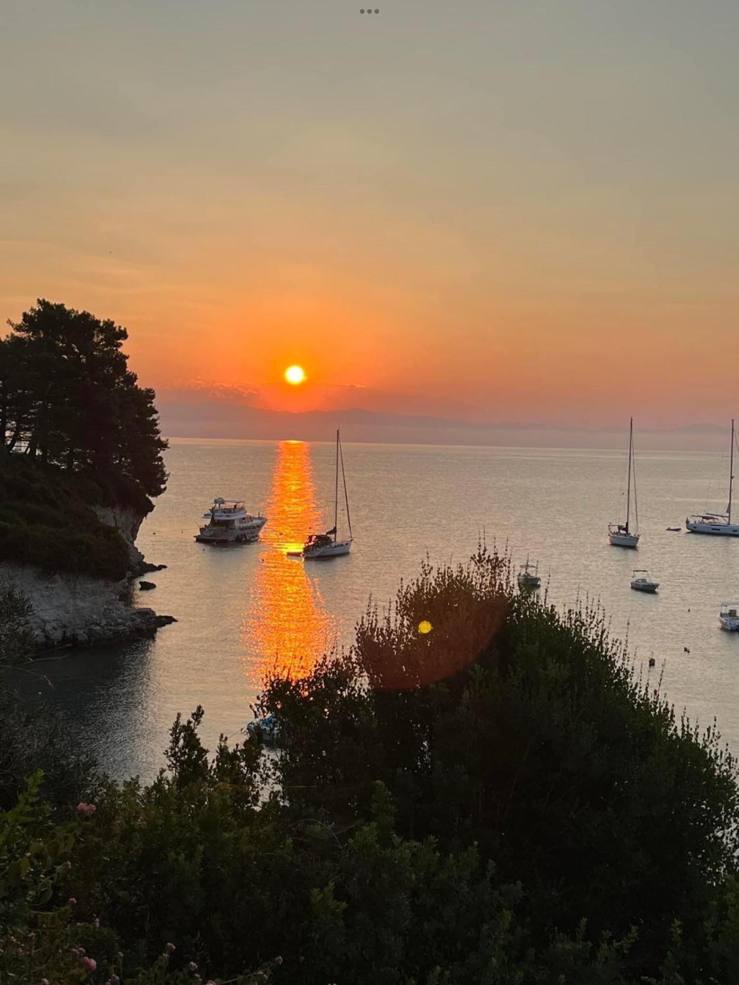 Aronis Spyros Panoramic Seaview Apartments Longós 외부 사진
