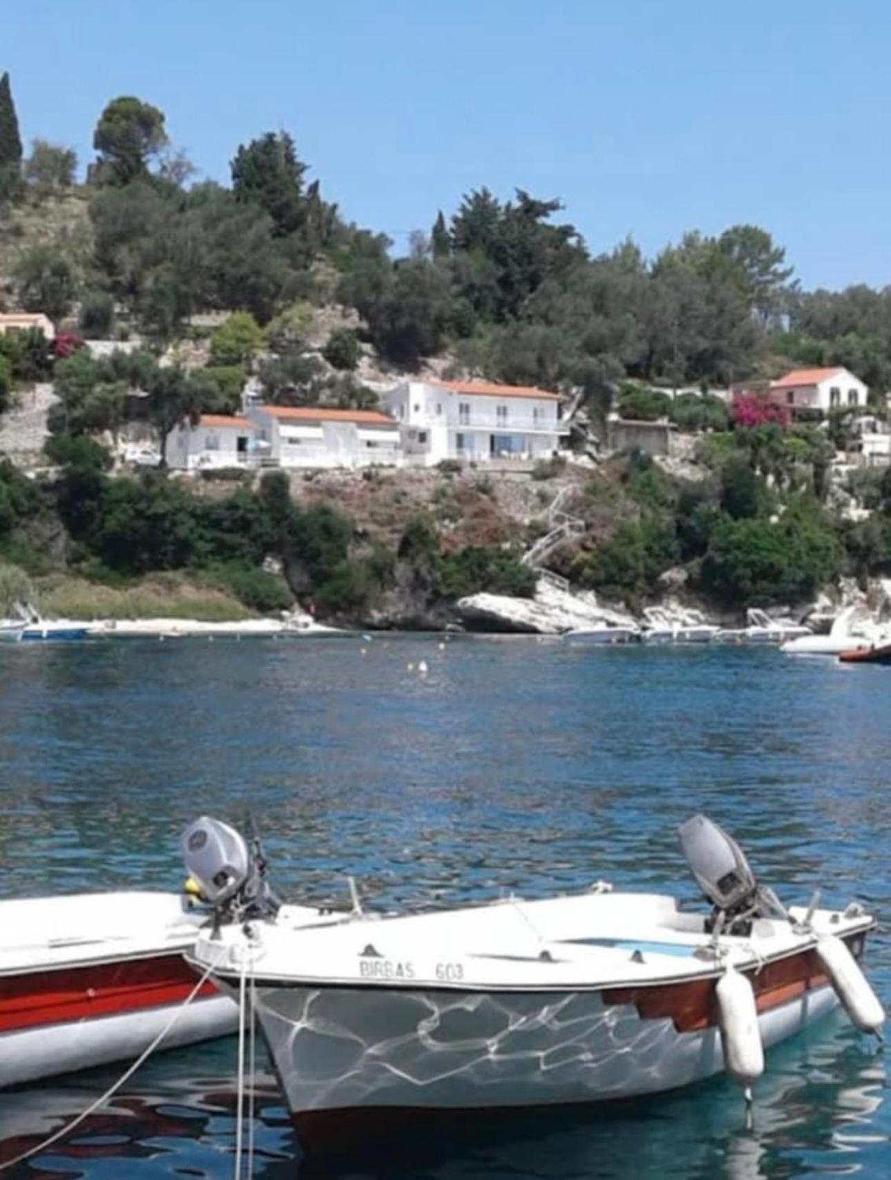 Aronis Spyros Panoramic Seaview Apartments Longós 외부 사진